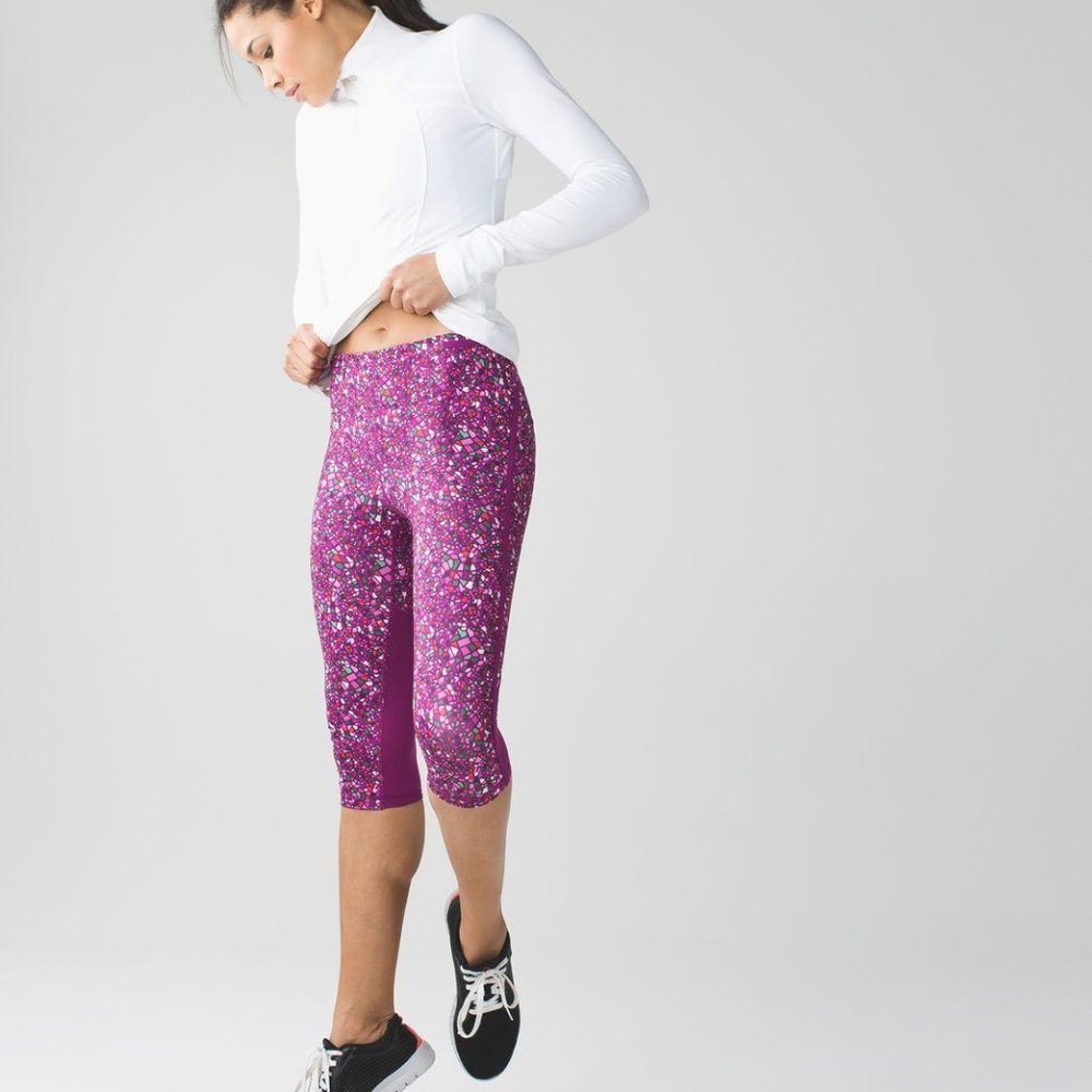 Lululemon 2 Real Quick Crop Paradise Camo Luxtreme